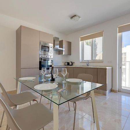 Modern 2Br Apartment In Central St Julian'S Saint Julian's Екстериор снимка